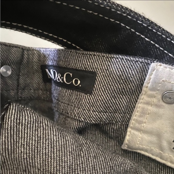 Mo & Company special collection 15th anniversary - Picture 5 of 10